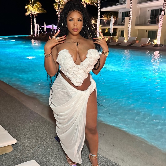 SHOW-STOPPING Birthday corset! Ethereal vibes 😍😍 (FIRM PRICE) Top ONLY - Picture 2 of 3